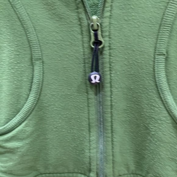 Lululemon green scuba hoodie size 4 - Picture 3 of 4